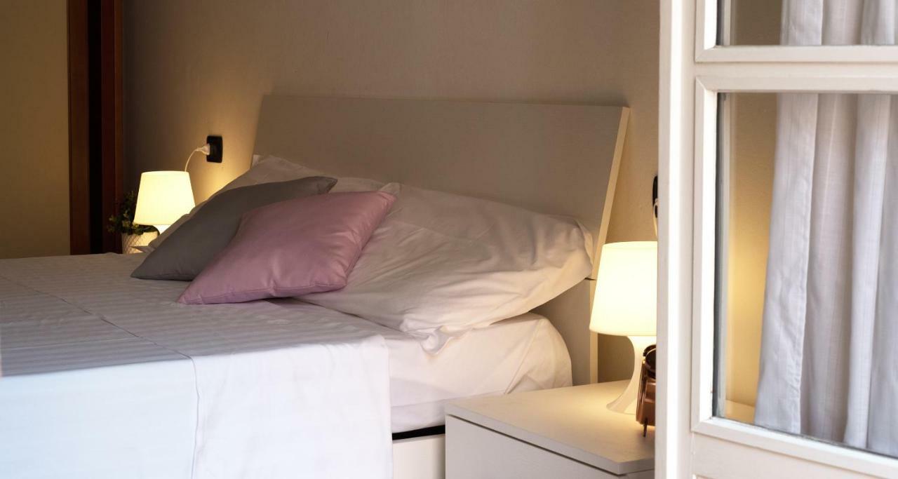 Joivy Welcoming 1Br Apt Next To Villa Olmo Como Exterior foto